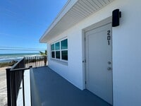 Building Photo - 1740 Ocean Shore Blvd