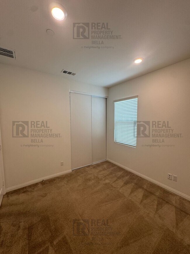 Building Photo - Modern Living in Menifee – 3 Bedrooms + Den, Solar & RV Parking