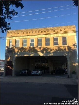 Building Photo - 601-NA