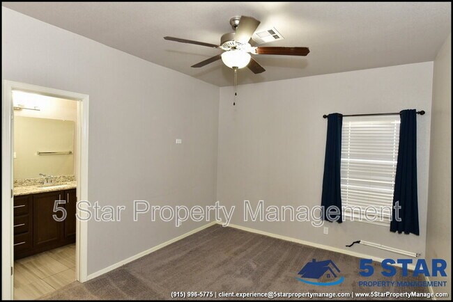 Building Photo - 4825 Mark Avizo