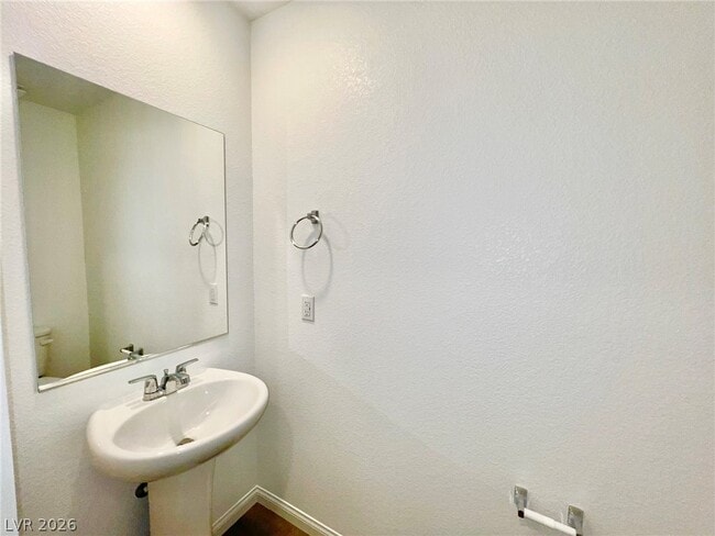 Building Photo - 3254 La Cura Ave