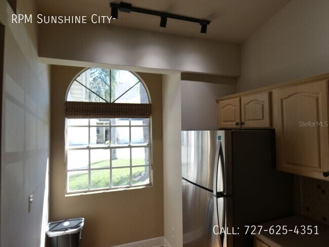 Building Photo - 1050 Starkey Rd