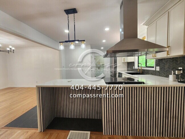 Building Photo - 2636 Whiteleigh Ct NE