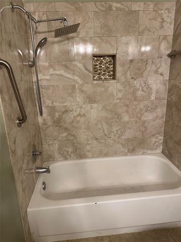 Building Photo - 2875 Ironwood Dr