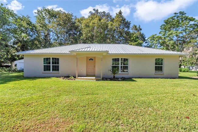 Building Photo - 70 SE 81st Pl