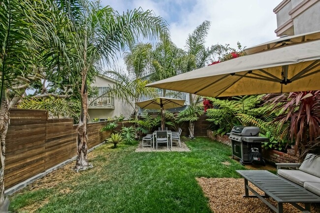 Building Photo - ENJOY INDOOR/OUTDOOR CALIFORNIA LIVING IN THIS CHARMING & STYLISH, 3BR1.5BA GOLDEN HILLS HOME W/ ...