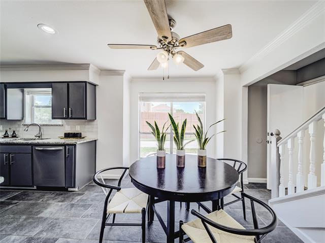 Building Photo - 6004 White Rose Trail