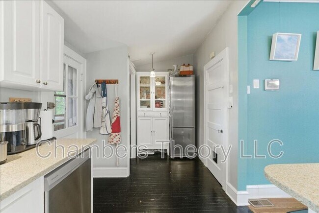 Building Photo - 314 Ethan Allen Ave