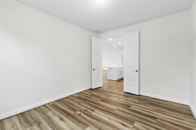 Building Photo - 150 Samuel Blair Pass