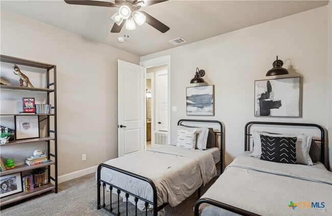 Building Photo - 3015 Whitetail Trail