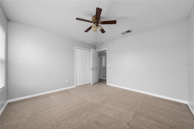 Building Photo - 1755 Plantation Oak Dr