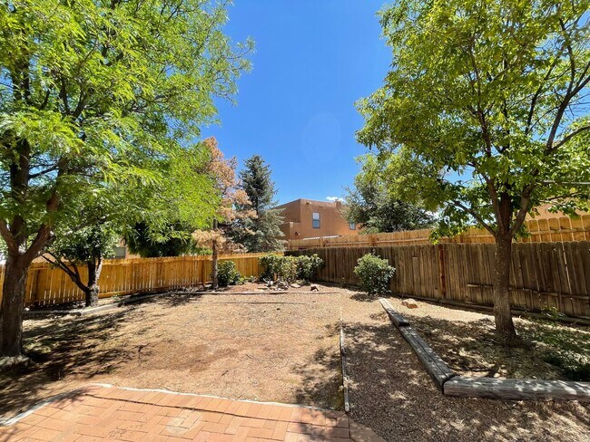 Building Photo - 7551 Kachina Loop