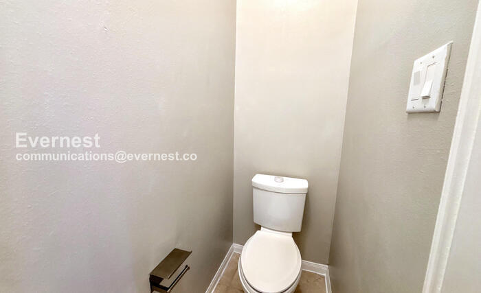 Building Photo - 18503 Keeling Trail