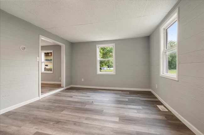 Building Photo - 3 Bedroom 1 Bath Rental in Oneida, NY!