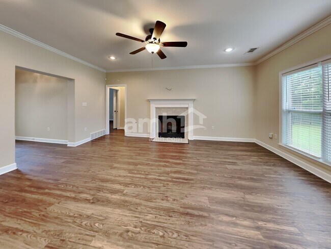 Building Photo - 1166 Havenwood Drive