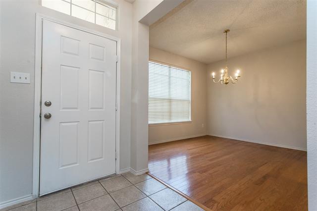 Building Photo - 738 Opal Ln