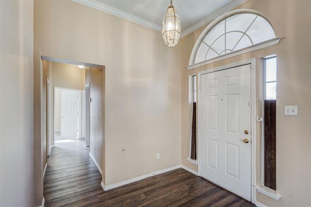 Building Photo - 3844 Harrison Dr