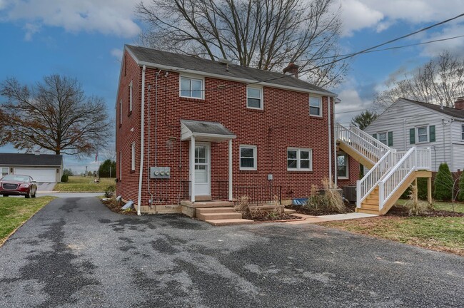 Primary Photo - 51 Wharton Ave