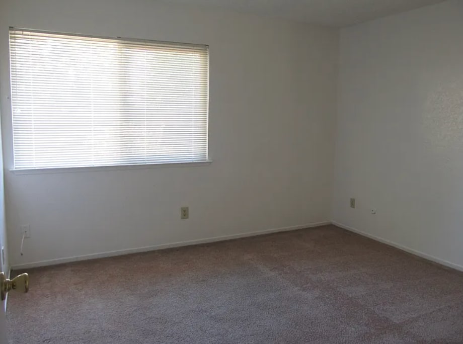 Building Photo - 9435 Maria Way