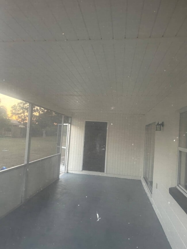 Building Photo - 4609 Leucadendra Dr