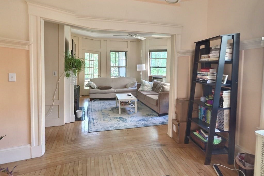 Building Photo - 215 Rawson Rd