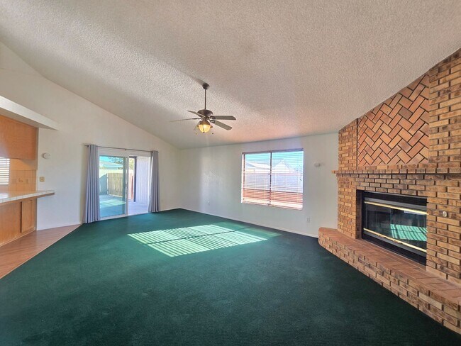 Building Photo - Beautiful 3-Bedroom Home with RV Parking & Spacious Backyard – Move-In Ready!