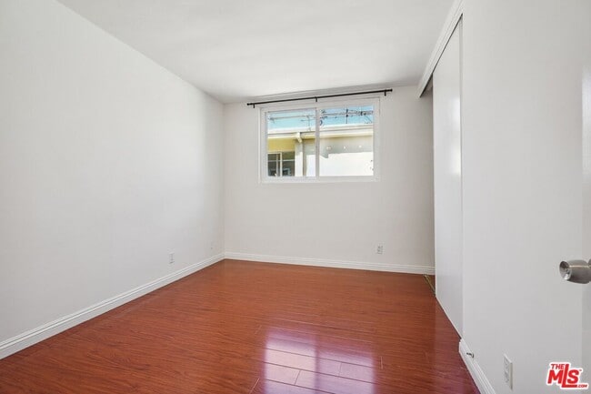 Building Photo - 1133 22nd St