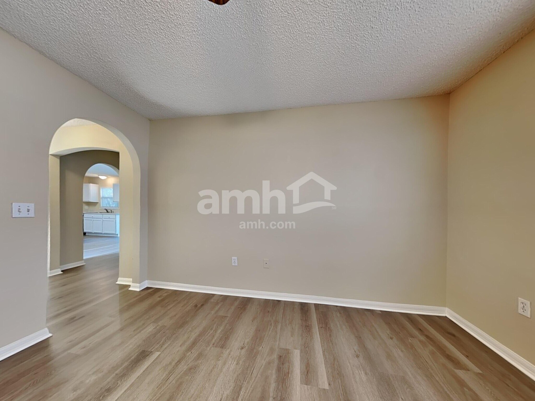 Building Photo - 1848 Saga Ct