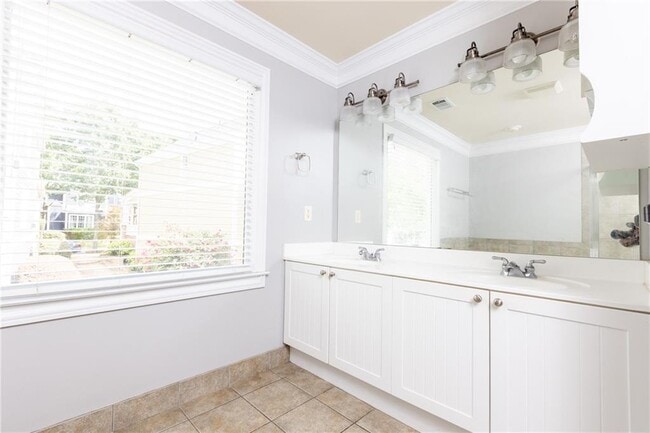 Building Photo - 1705 Barfield Run NW