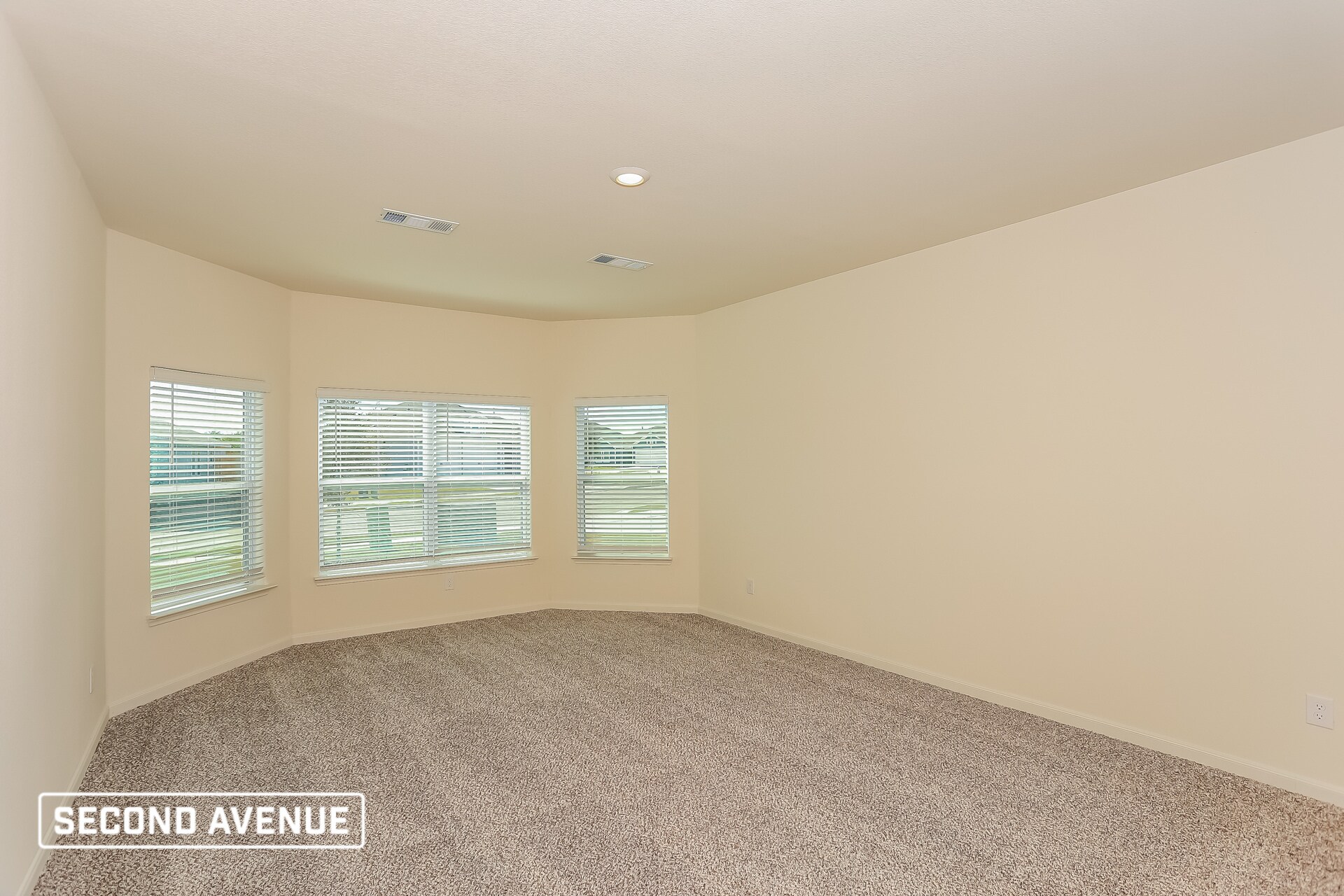 Building Photo - 9624 Sierra Grande Dr