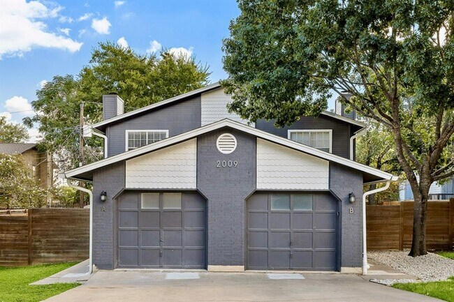 Primary Photo - 2009 Kirksey Dr