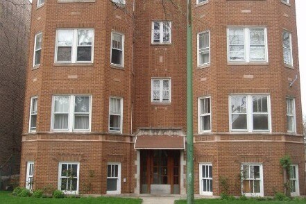 Primary Photo - 2632 W Winnemac Ave