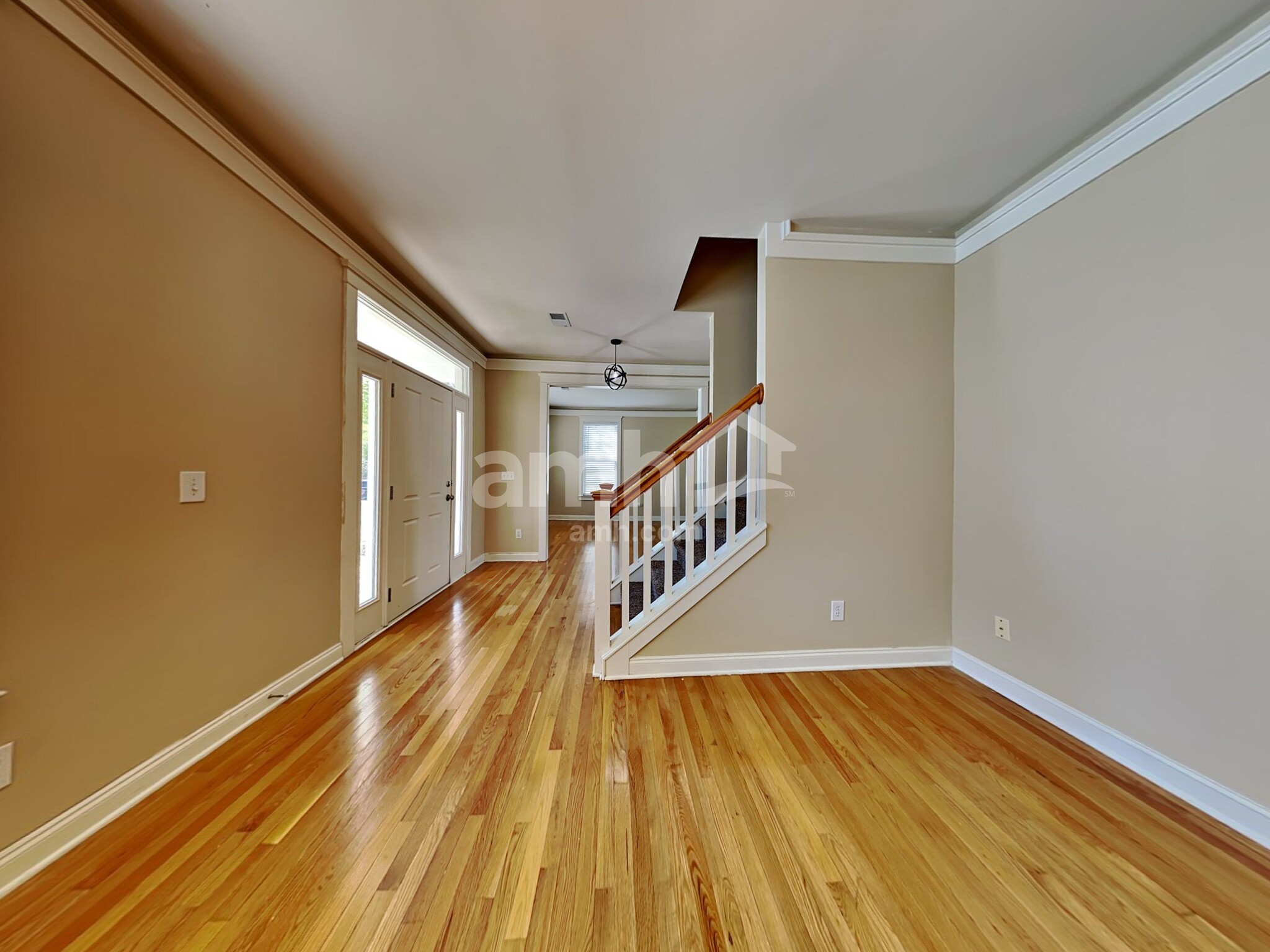 Building Photo - 408 Hydrangea St