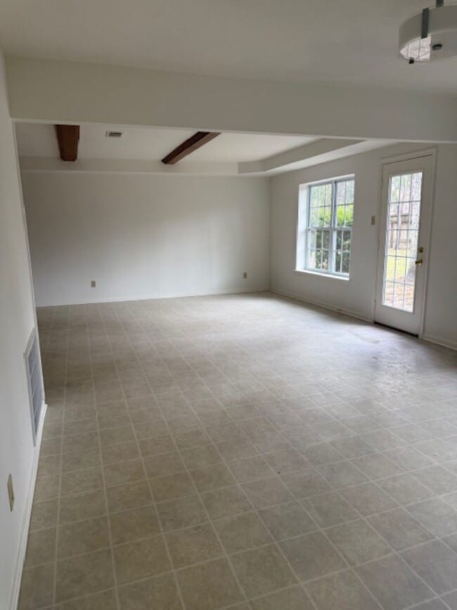 Building Photo - 19103 Shay Ln