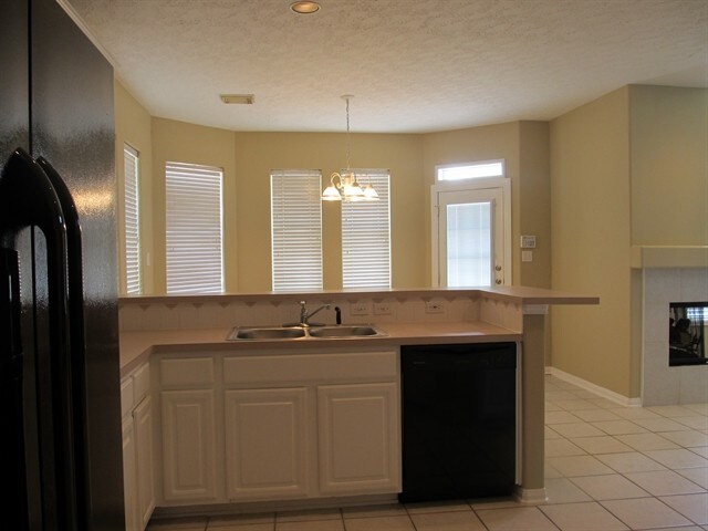 Building Photo - 17507 Whispering Star Ct