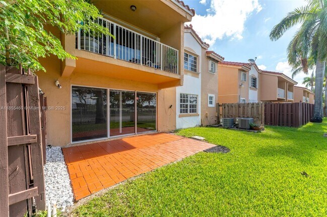 Building Photo - 14260 SW 57th Ln