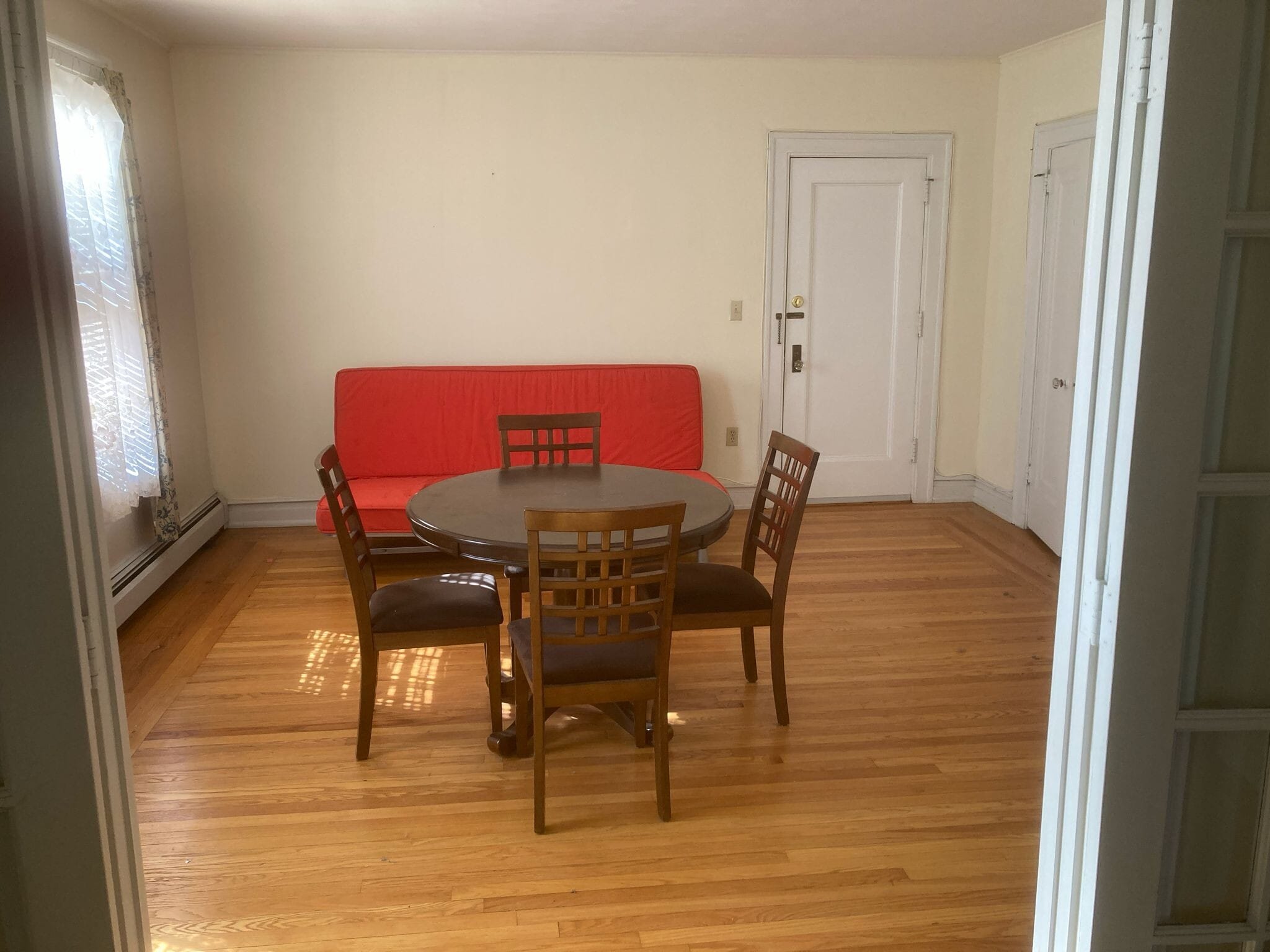 Building Photo - 150 Everit St