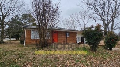 Building Photo - 3 bedroom home in Marmaduke