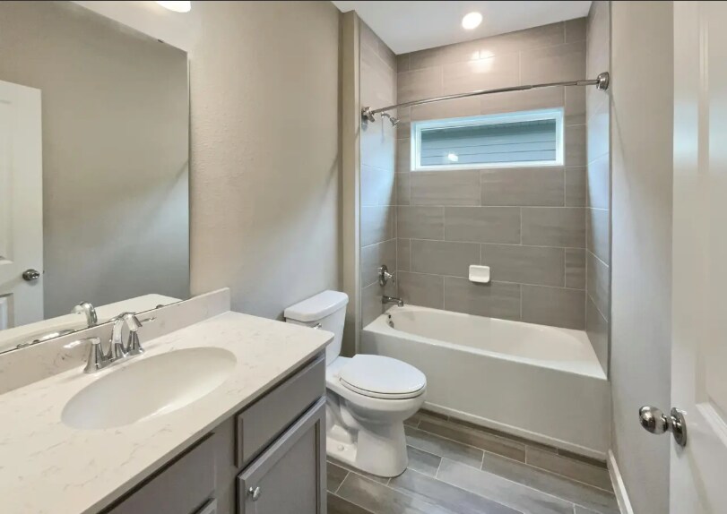 Building Photo - 2861 Brambleton Pl