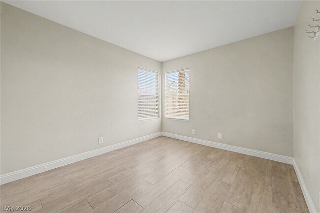 Building Photo - 2316 Ramsgate Dr