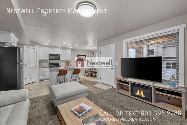Building Photo - 906 N Apple Seed Ln