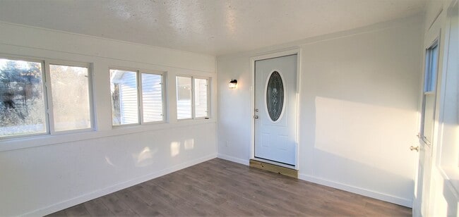 Building Photo - Renovated Farmhouse, 30+ Acres with Pole Barn!