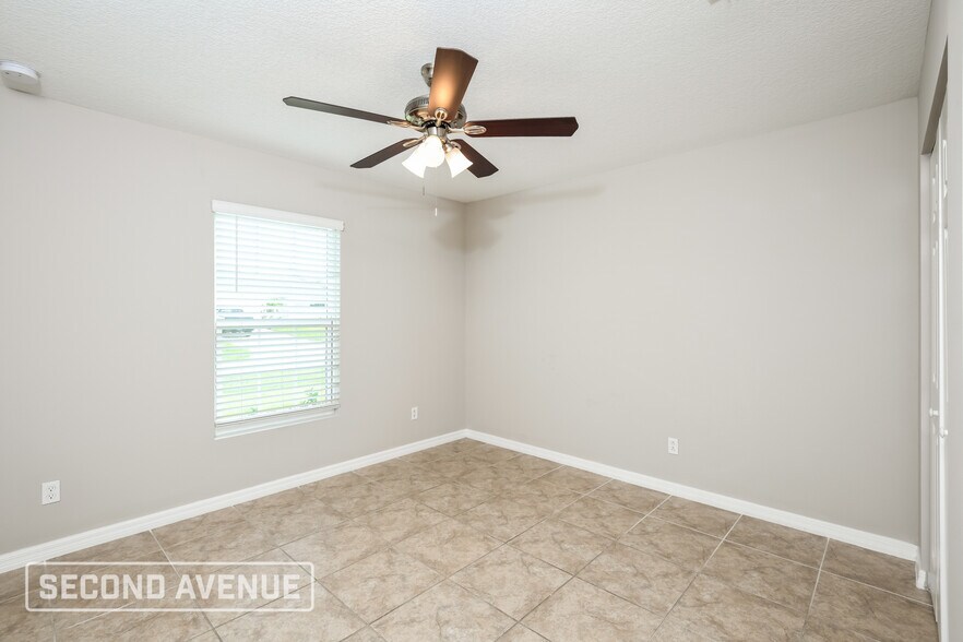 Building Photo - 1655 Painter St SE