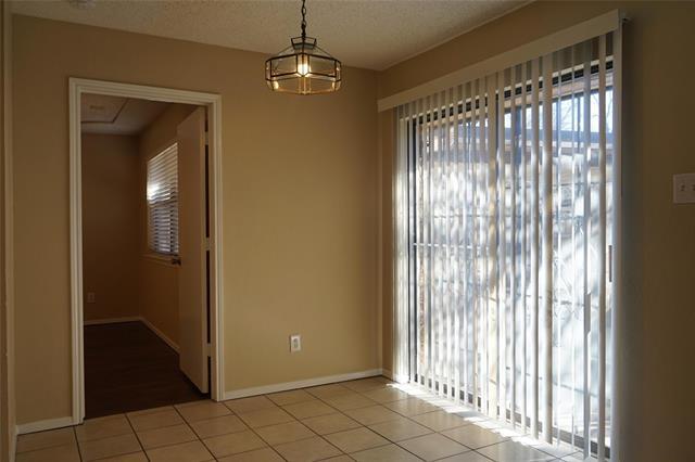 Building Photo - 2411 Miguel Ln