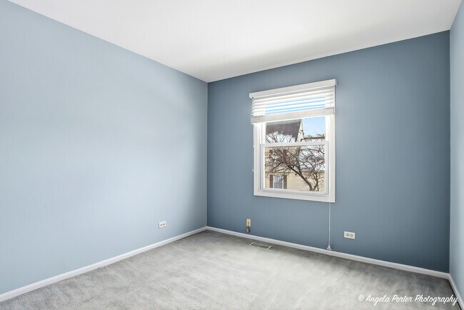 Building Photo - 303 College Crossing