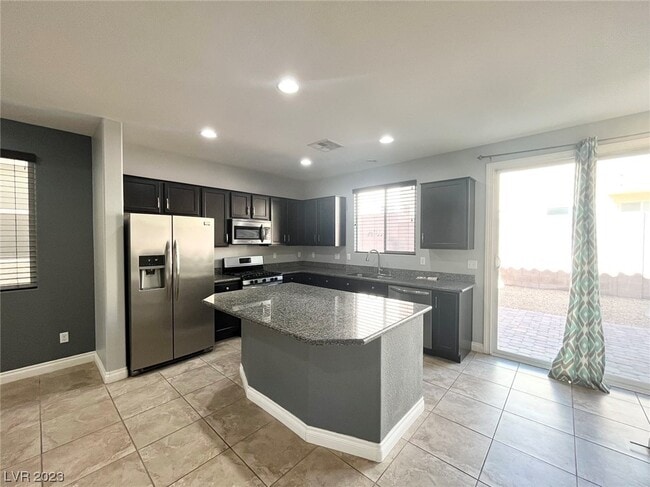 Building Photo - 8520 Orly Ave