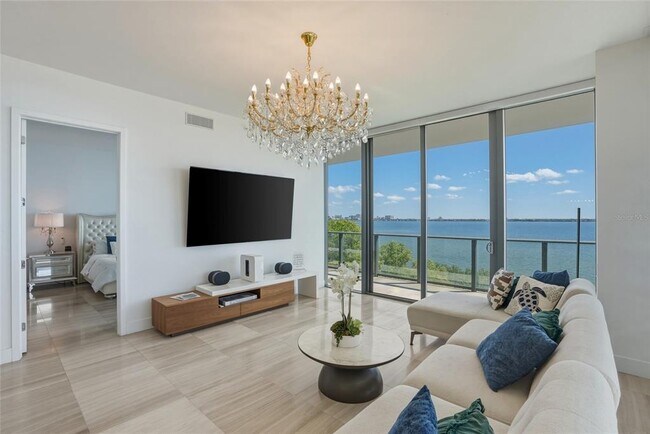 Building Photo - 3101 Bayshore Blvd