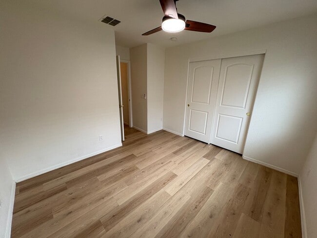Building Photo - Four bedroom in Vail School District