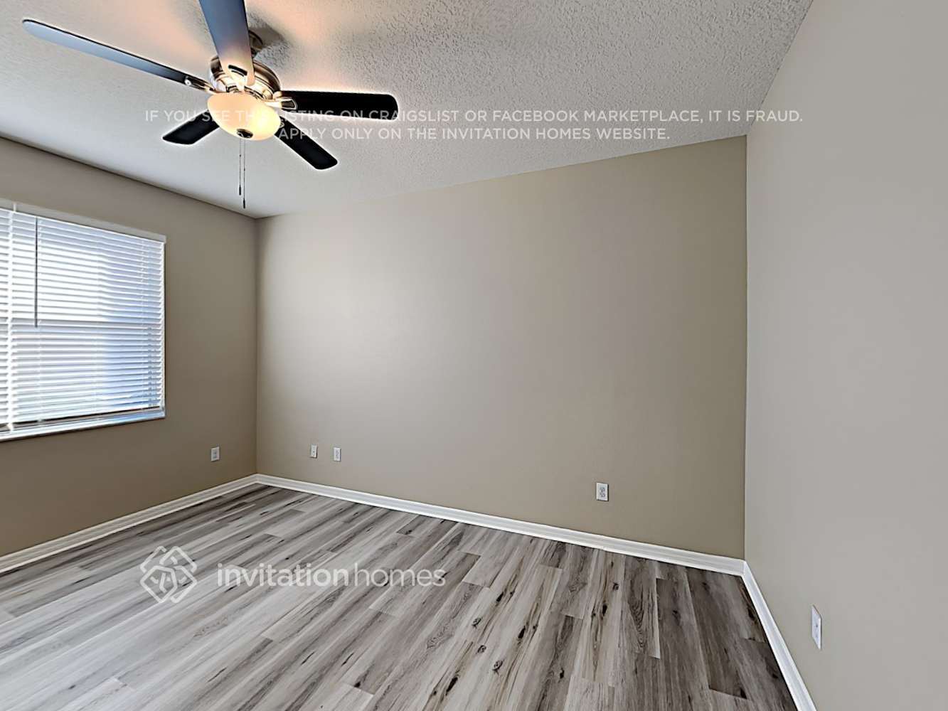 Building Photo - 20422 Falling Rock Dr