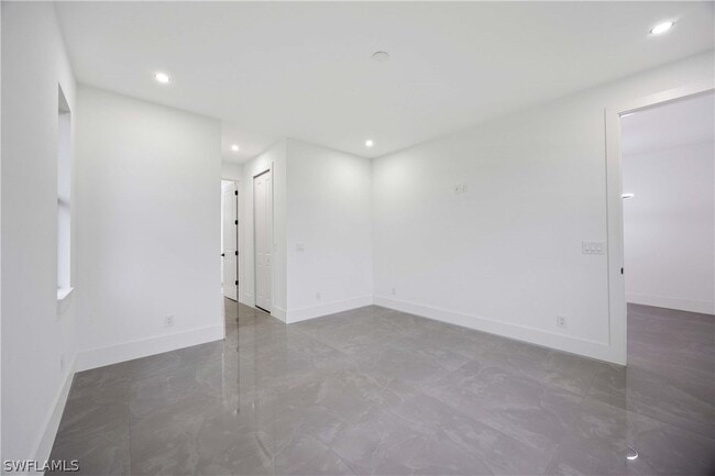 Building Photo - 2504 23rd St W